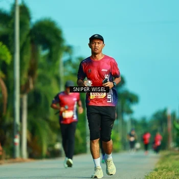 Runner Photo 9270211
