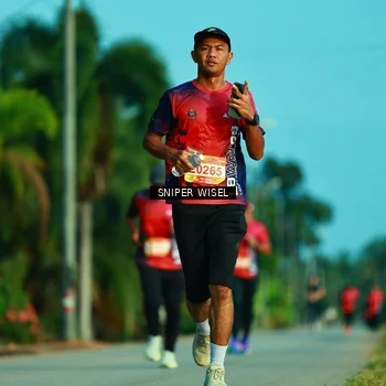 Runner Photo 9270237