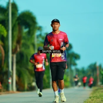 Runner Photo 9270244