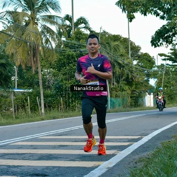 Runner Photo 9270332
