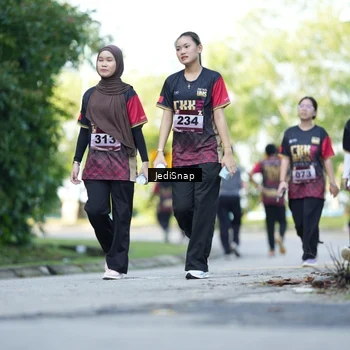 Runner Photo 9270507