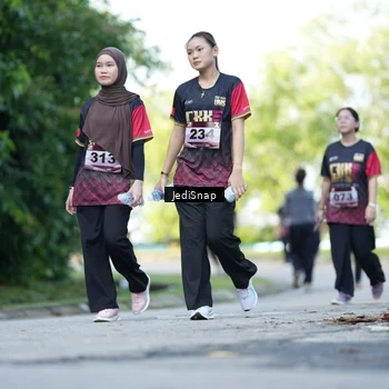 Runner Photo 9270554