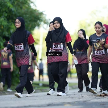 Runner Photo 9270602