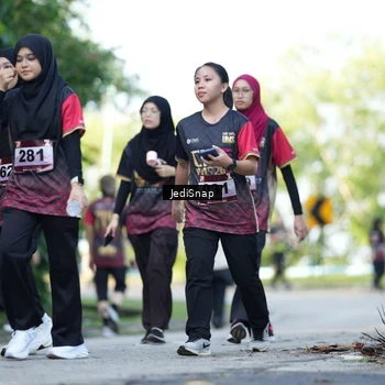 Runner Photo 9270615