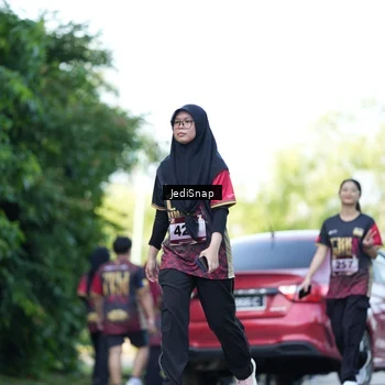 Runner Photo 9270705
