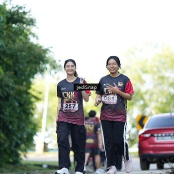 Runner Photo 9270744