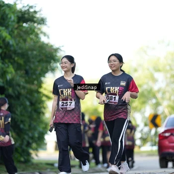 Runner Photo 9270750