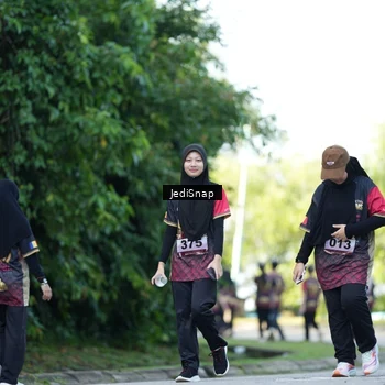 Runner Photo 9271170