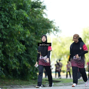 Runner Photo 9271175