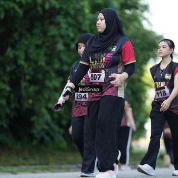 Runner Photo 9271247