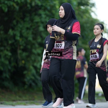 Runner Photo 9271252