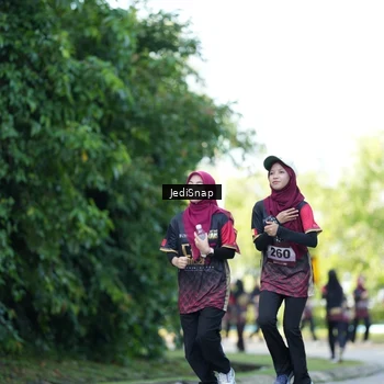 Runner Photo 9271336