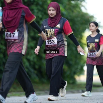 Runner Photo 9271480