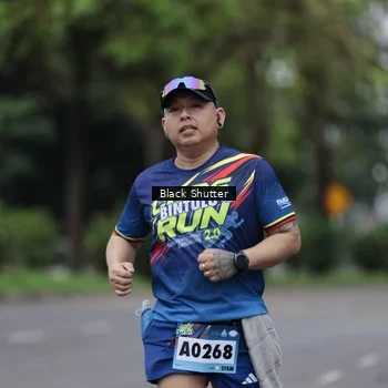 Runner Photo 9271492