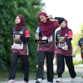 Runner Photo 9271498