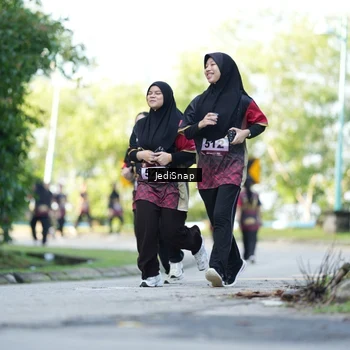 Runner Photo 9271542