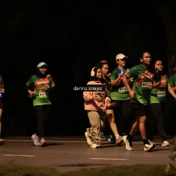 Runner Photo 9271620