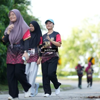 Runner Photo 9271702