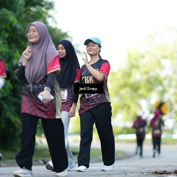 Runner Photo 9271712