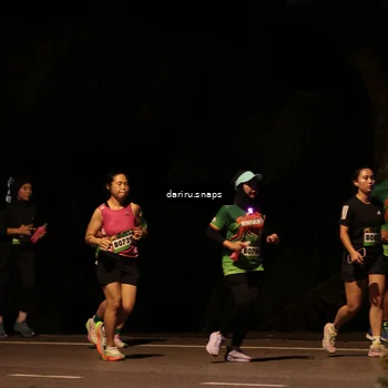 Runner Photo 9271856