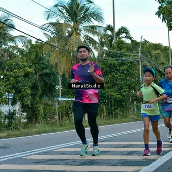Runner Photo 9271912