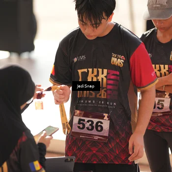 Runner Photo 9272128