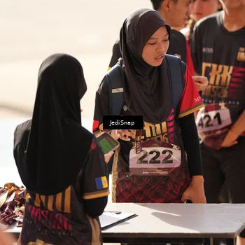 Runner Photo 9272134