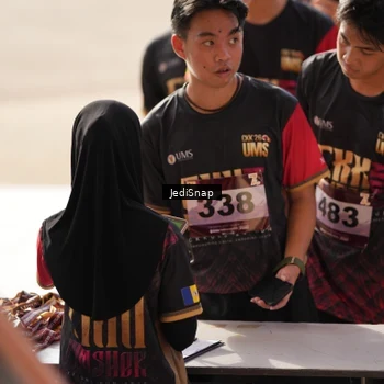 Runner Photo 9272247