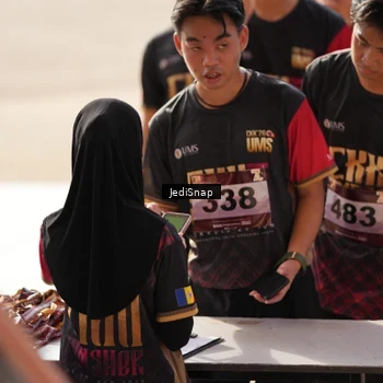 Runner Photo 9272310