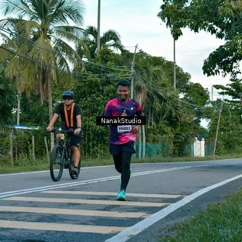 Runner Photo 9272735