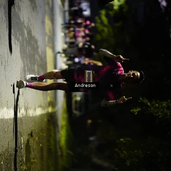 Runner Photo 9273990