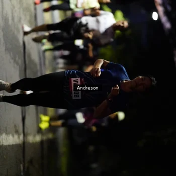 Runner Photo 9274019