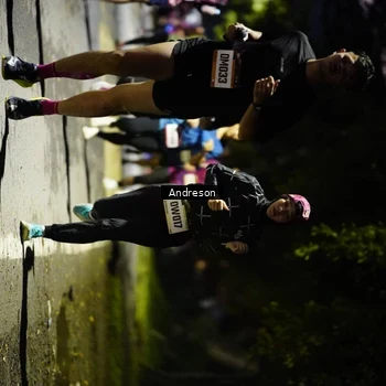 Runner Photo 9274038