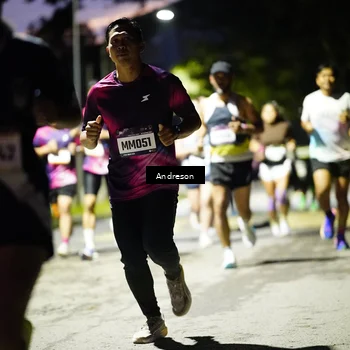 Runner Photo 9274049