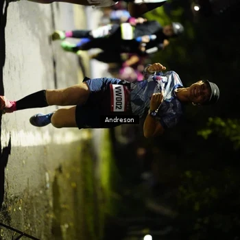Runner Photo 9274059