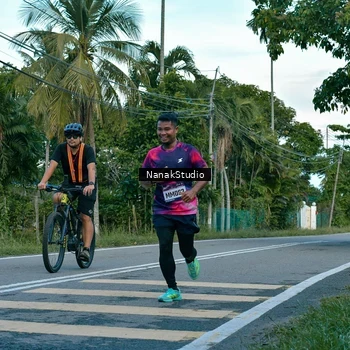 Runner Photo 9274263