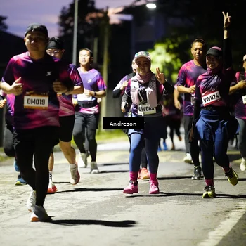 Runner Photo 9274381
