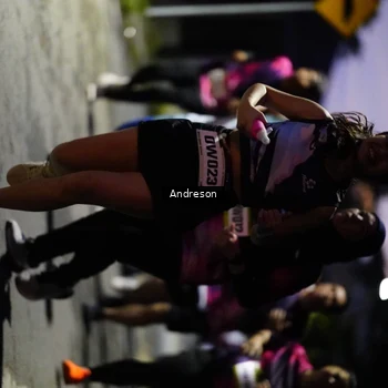Runner Photo 9274505