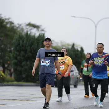 Runner Photo 9277552