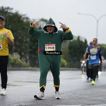 Runner Photo 9277594