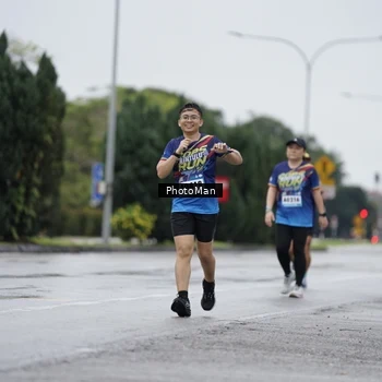 Runner Photo 9277872