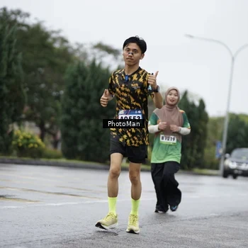 Runner Photo 9277985