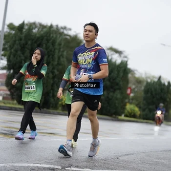 Runner Photo 9277987