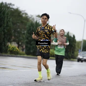 Runner Photo 9277990