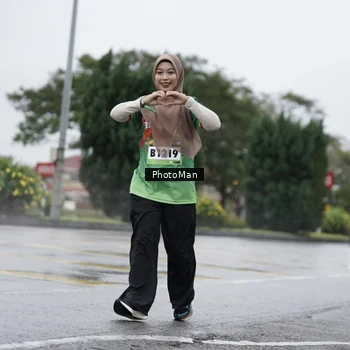 Runner Photo 9278005