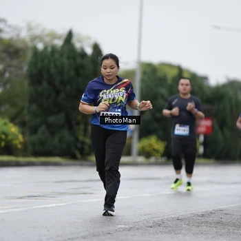 Runner Photo 9278050