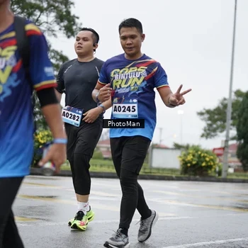 Runner Photo 9278077