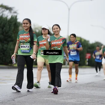 Runner Photo 9278082
