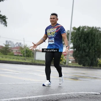 Runner Photo 9278119