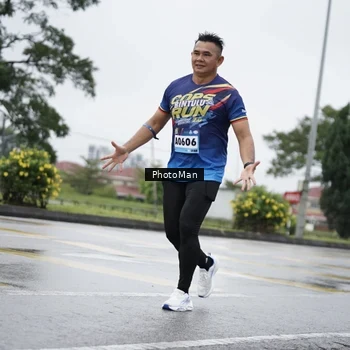 Runner Photo 9278122